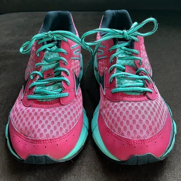 XLNT Mizuno Wave Inspire 11 Tomato Red Seafoam Green Black Womens 8 US 38.5 EUR - Picture 2 of 10